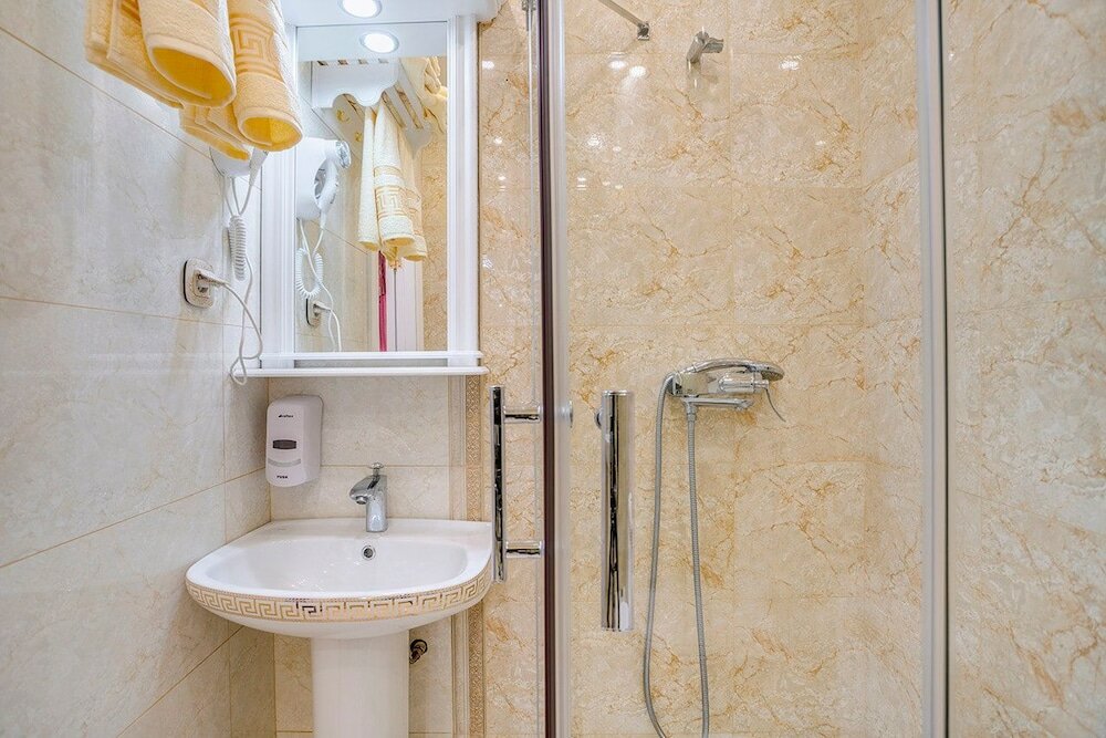 Фото Golden Hotel