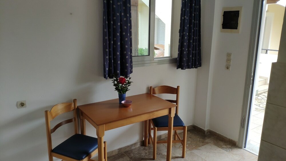 Фото Tondoris Apartments