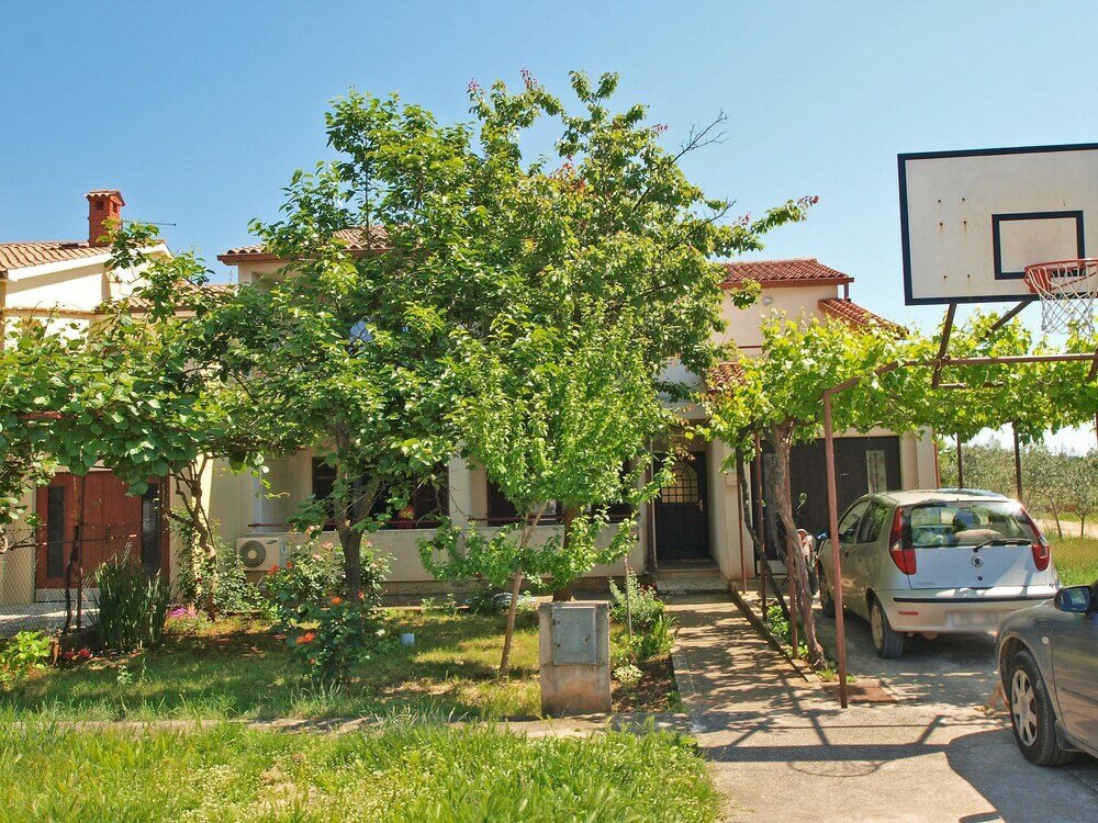 Фото Apartment 108