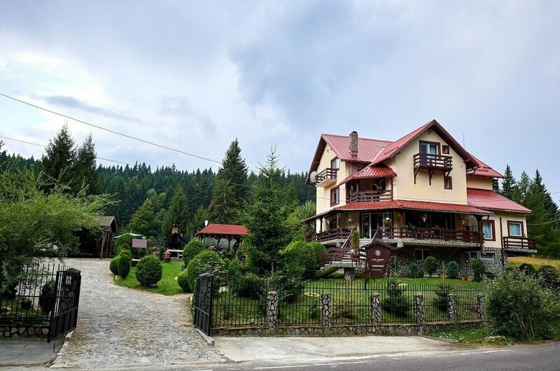 Гостиница Fox Valley Villa в Предяле