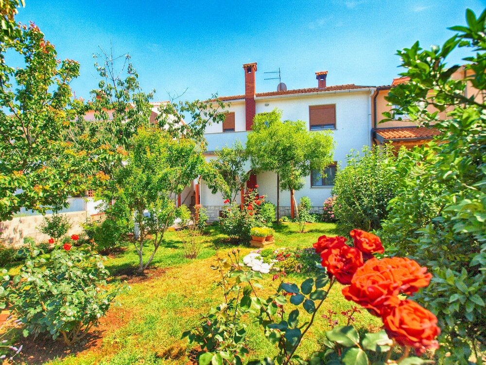 Фото Apartment 893