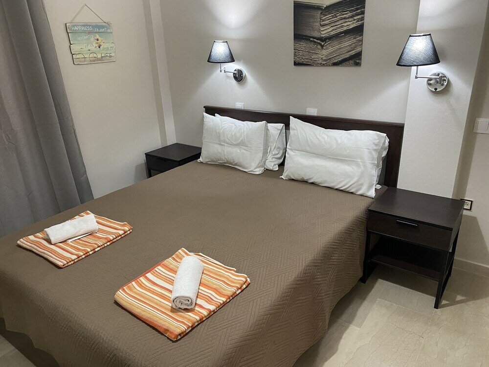 Фото Alexander Apartments