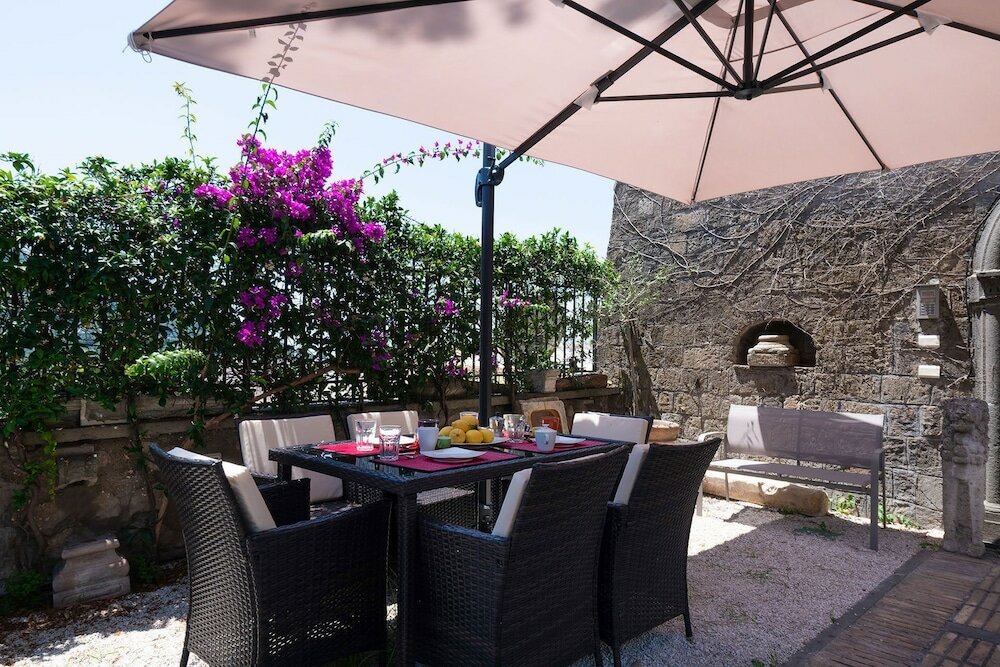 Фото Torre del Saraceno