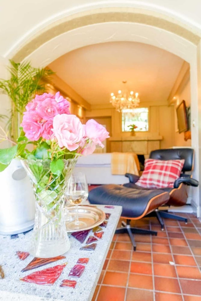 Фото Cedar House Boutique B&b