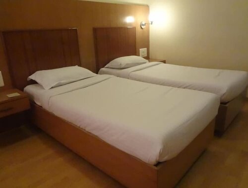 FabHotel Juhu Plaza