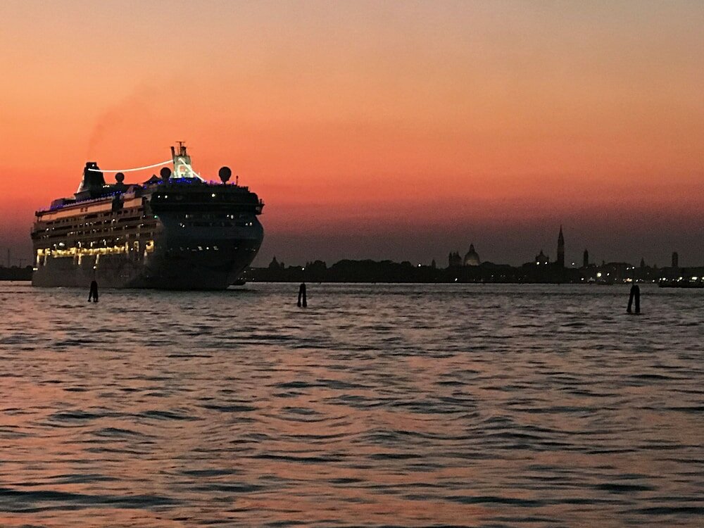 Фото Oasis Golden Lagoon Chalet