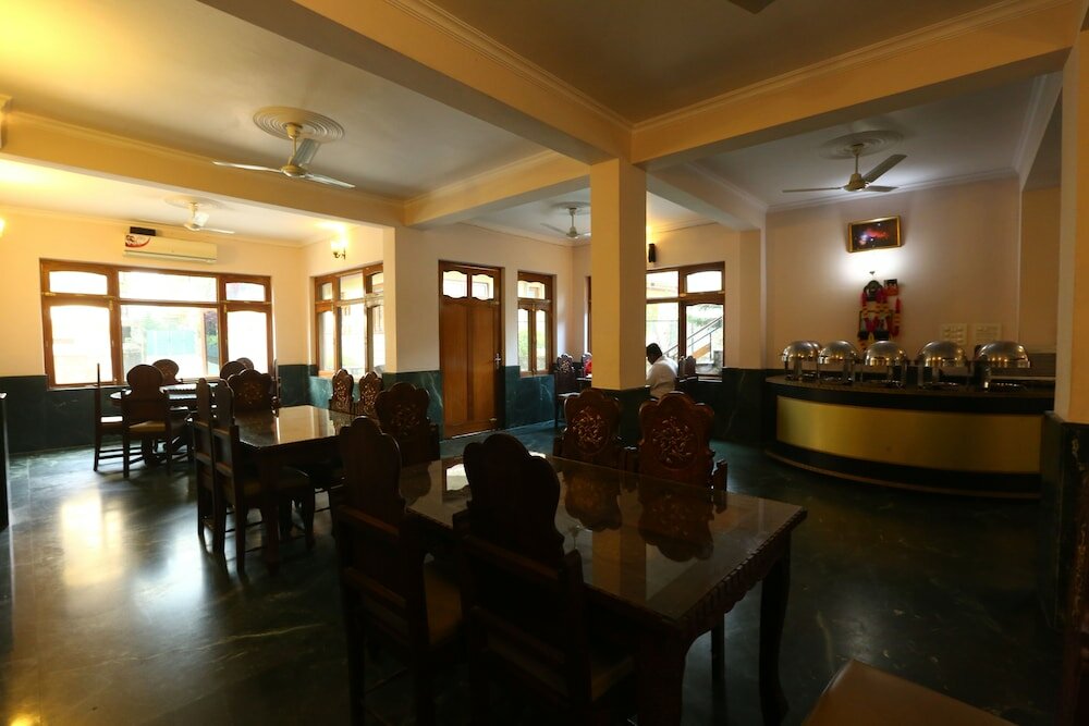 Фото Samdupling Himalayan Brothers