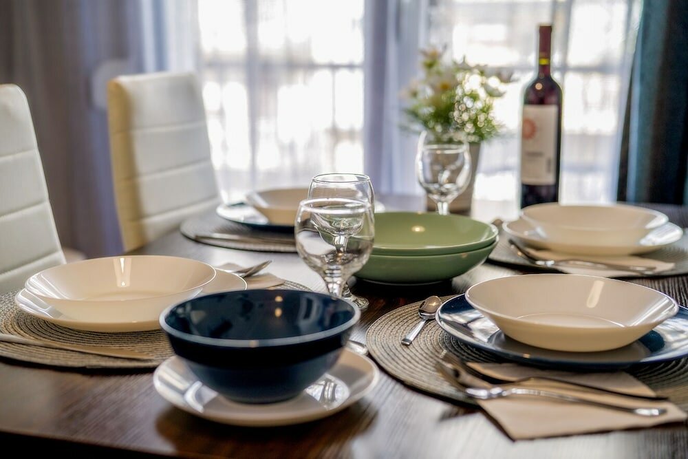 Фото Corona Deluxe Apt Must