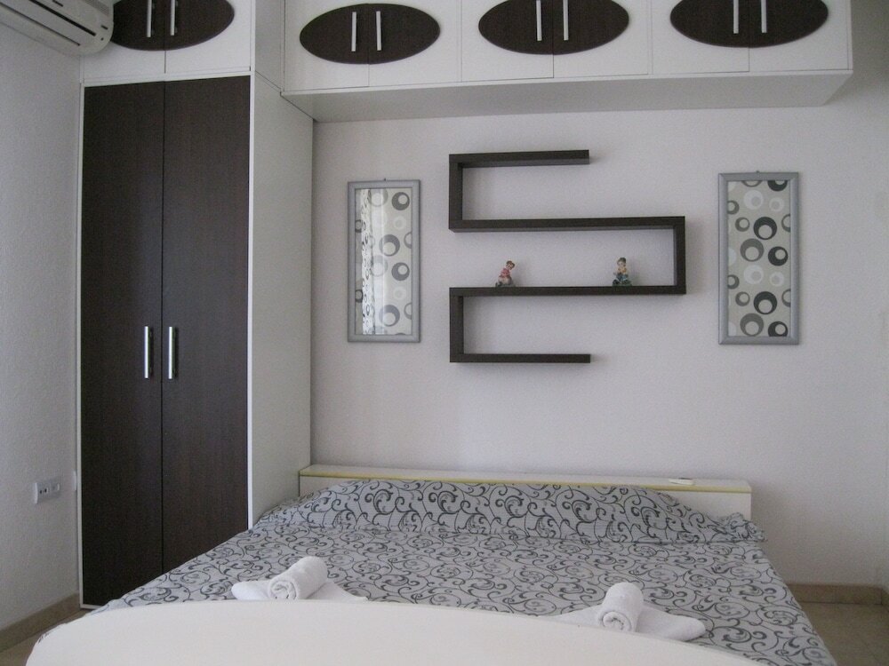 Фото Villa Eros Apartments