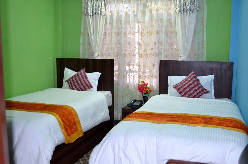 Фото отеля 3