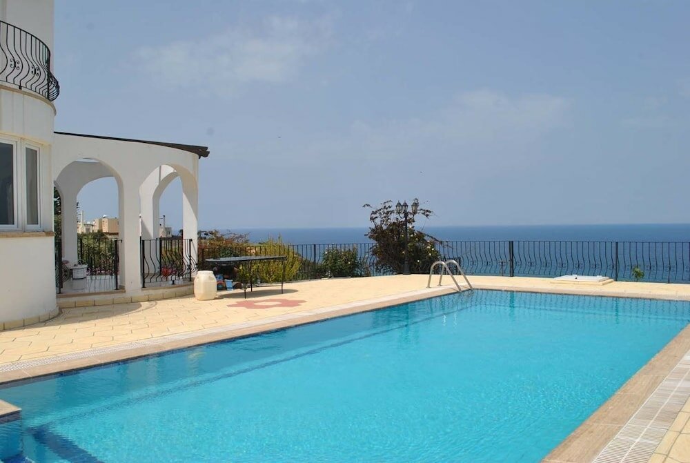 Фото Villa Bueno by Amy Villas