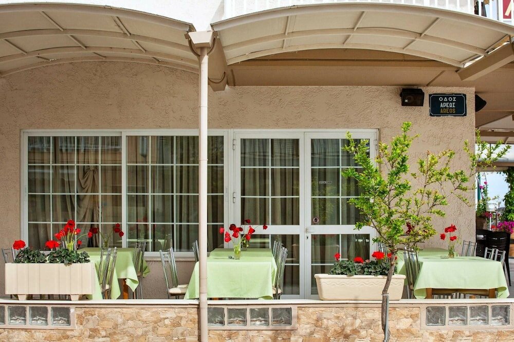 Фото Amfion Hotel