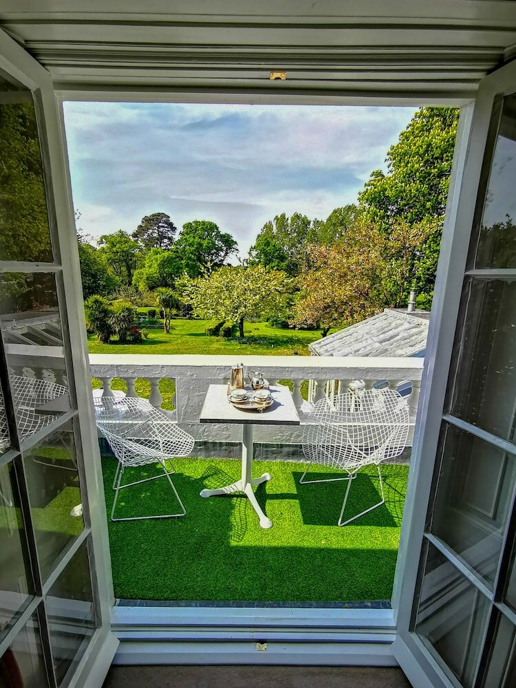 Фото Cedar House Boutique B&b