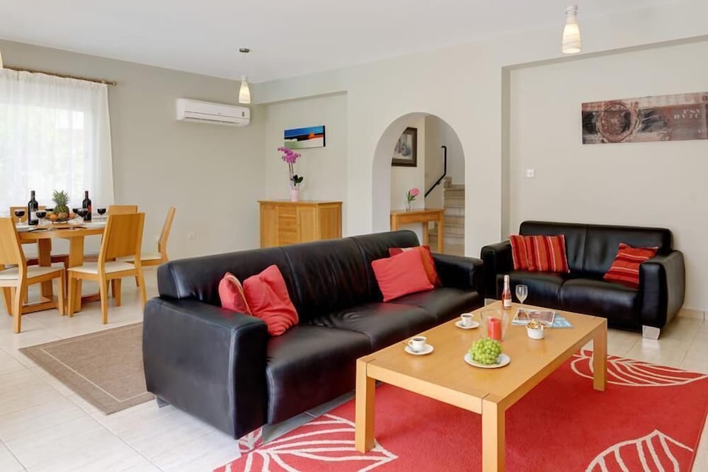 Фото Villa Matheus