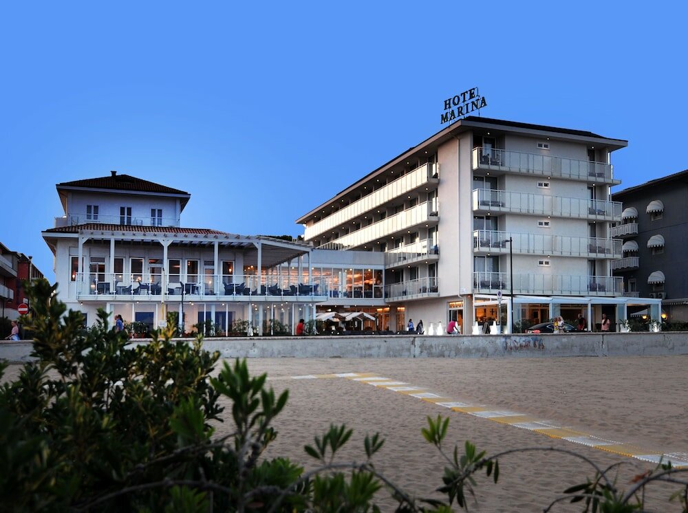 Фото Marina Palace Hotel