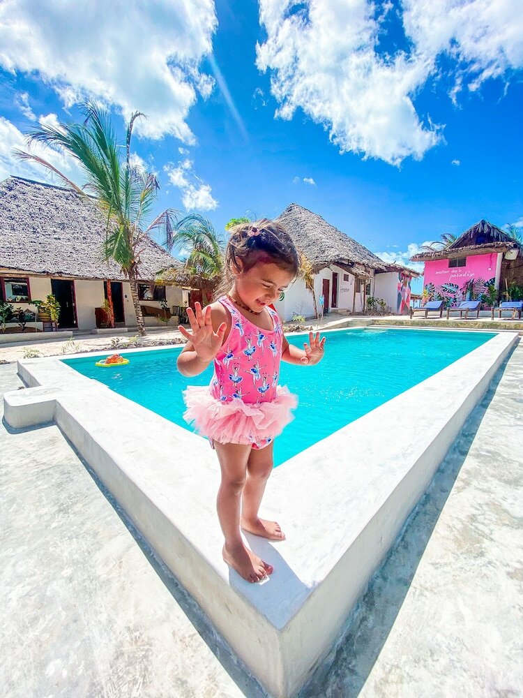 Фото Ananda Beach Hotel