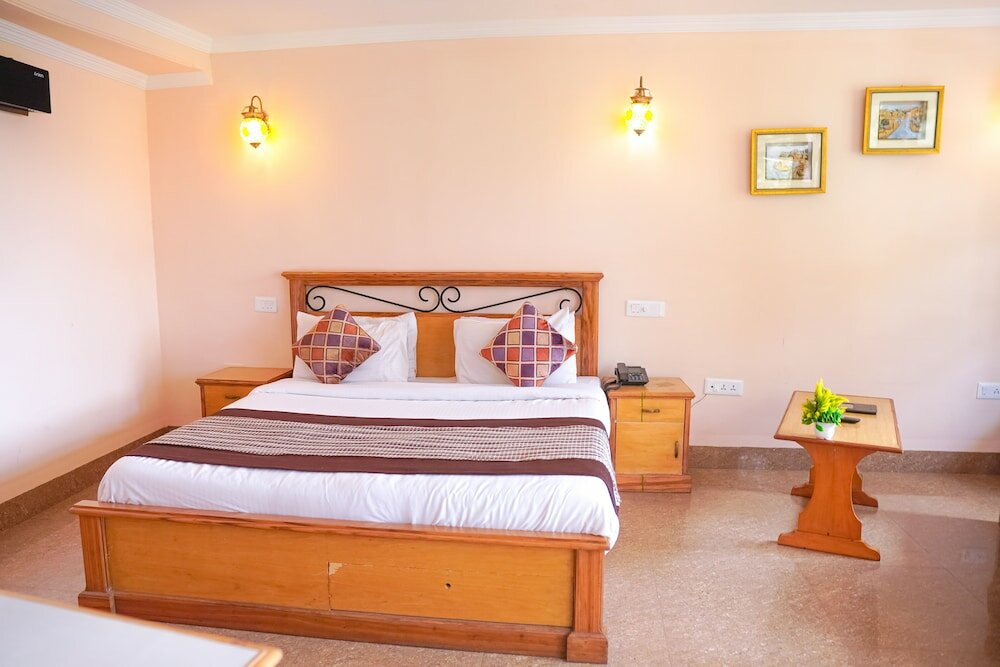 Фото Hotel Asian Plaza Mcleodganj