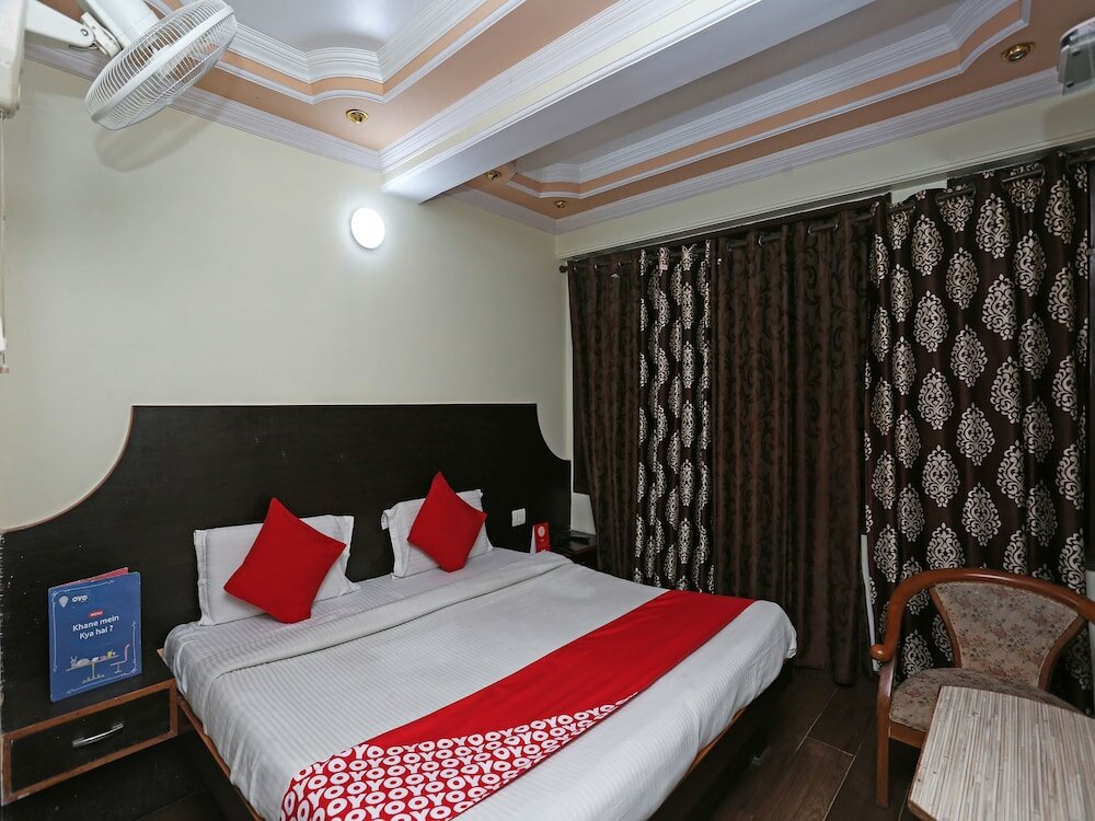 Фото Oyo 27002 H S R Ram Bazaar