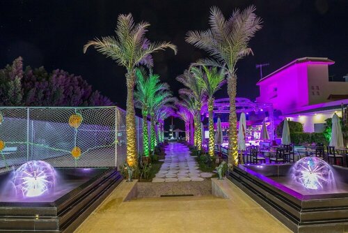 Гостиница Elysees Dream Beach Hotel в Хургаде