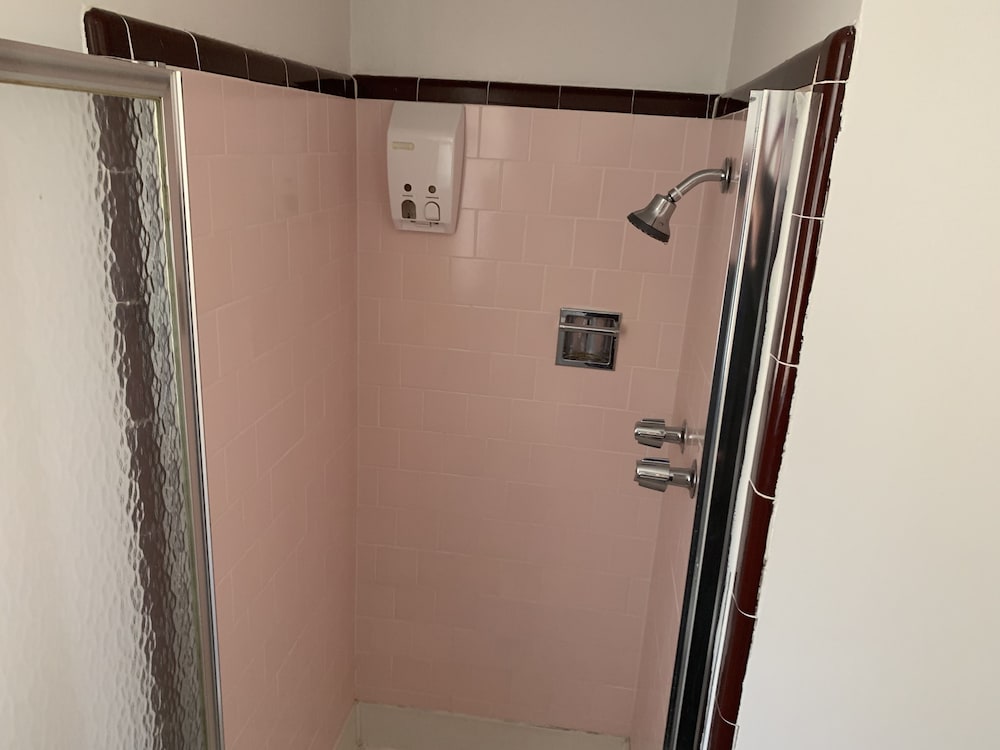 Фото Sugarloaf Mountain Motel