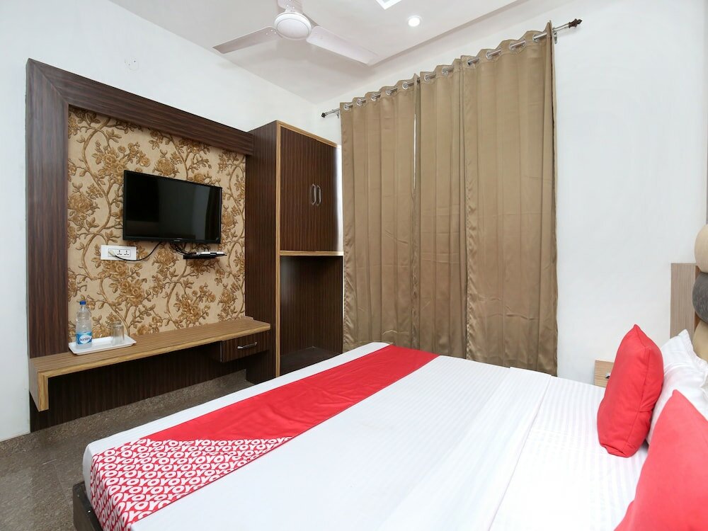 Фото Oyo 15863 Hotel Royal Vij