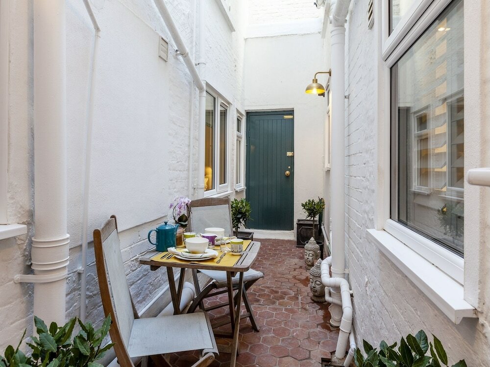 Фото Beaches Brighton 1