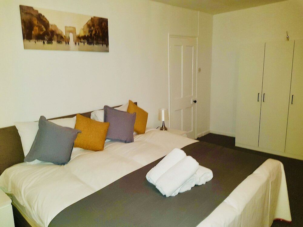 Фото Clarence Place