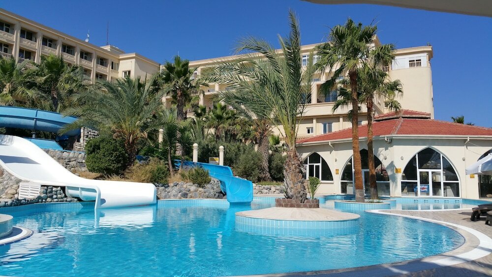 Фото Oscar Resort Hotel