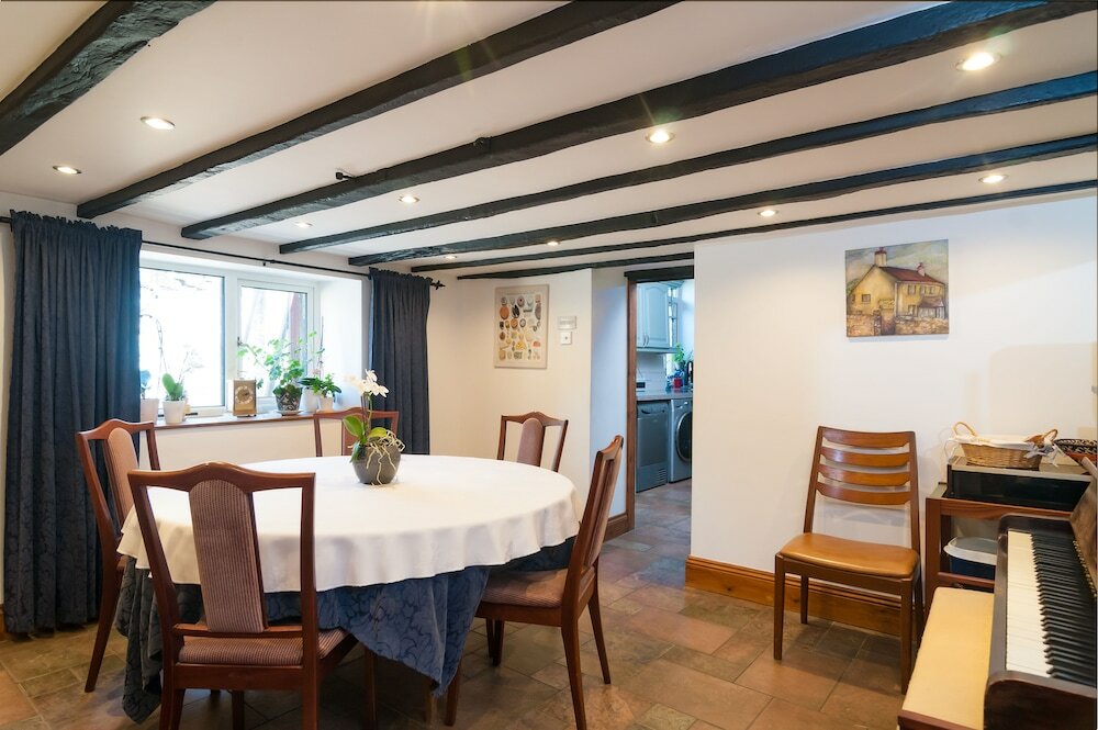 Фото Cadleigh Manor B&b