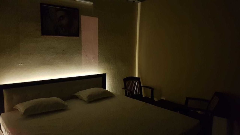 Фото Swachh Room