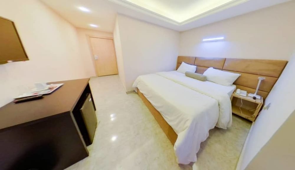 Фото Centurion Apartments Limited