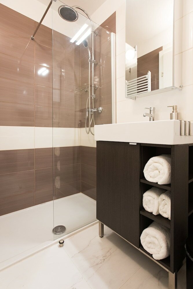 Фото Witty Please & Bardot