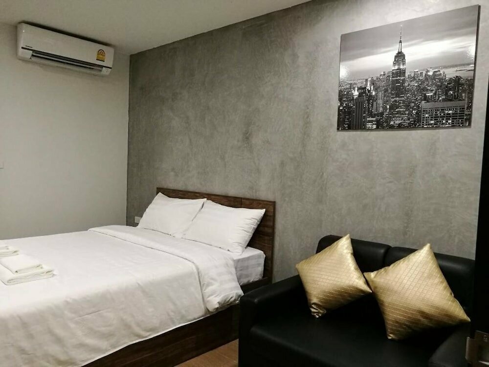 Hotel Tata House, Bangkok, photo