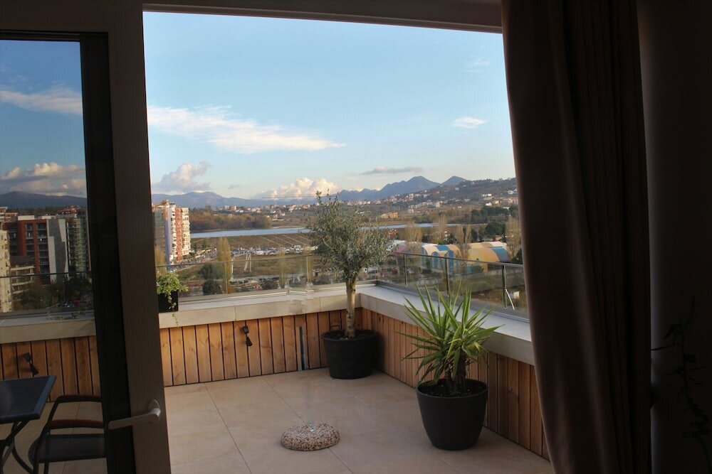 Фото Lake Muse Apartments