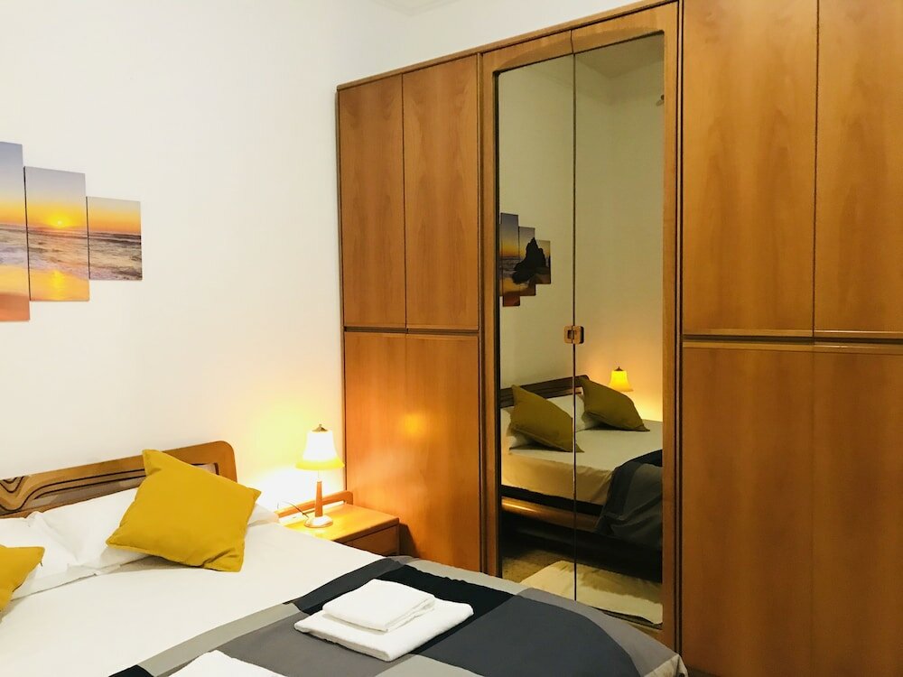 Фото Colosseo & Colle Oppio Charming Apartment