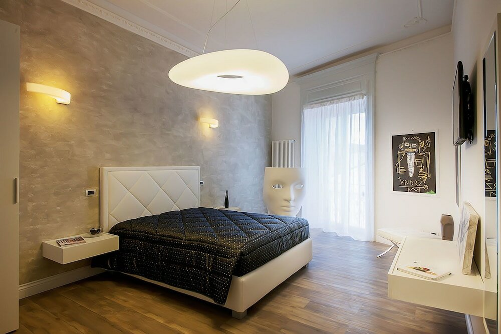 Фото Ferrari Suite