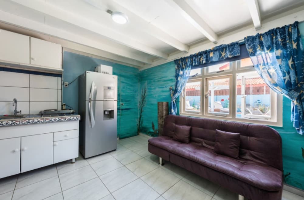 Фото Sunflower Villa Studios by Cmd