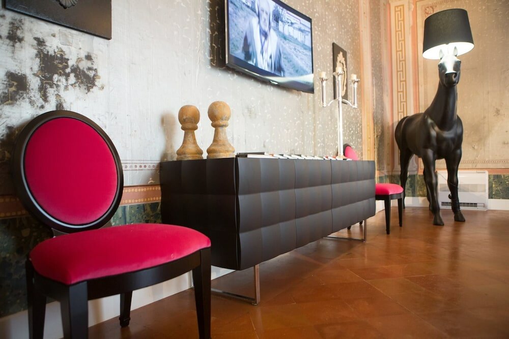 Фото Palazzo Cannavina