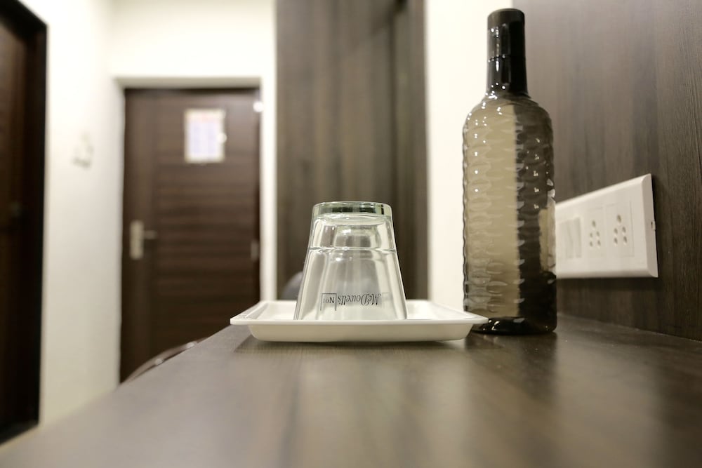 Фото Hotel Khushi International