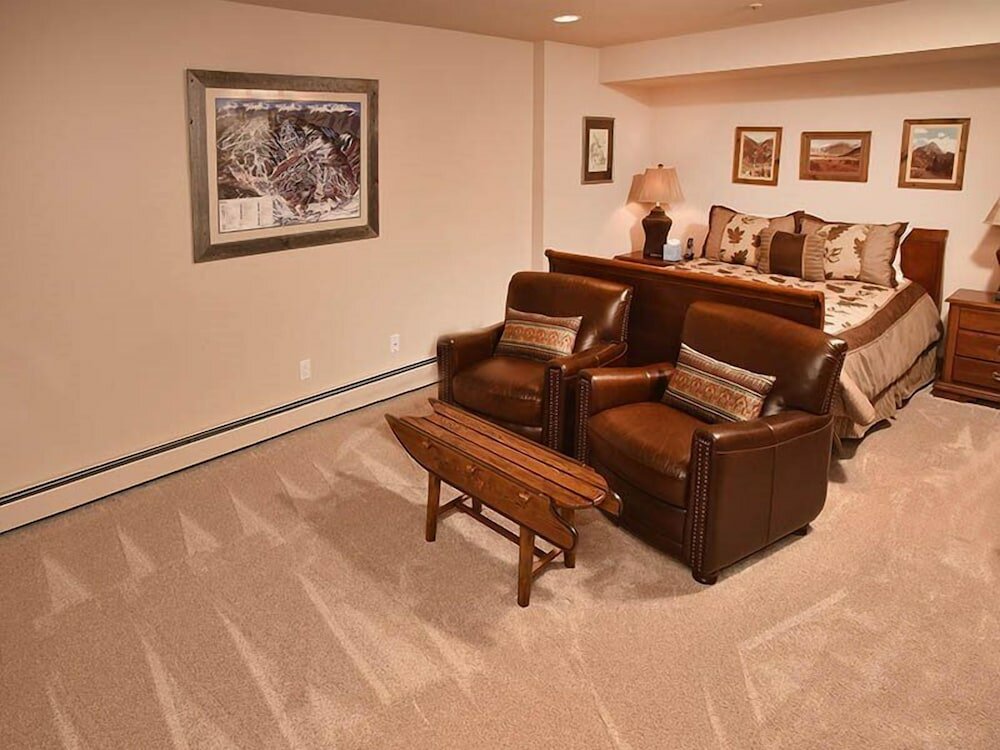 Фото Pines Townhome