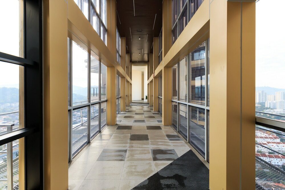 Фото J Dupion Boutique Suites by NowHere