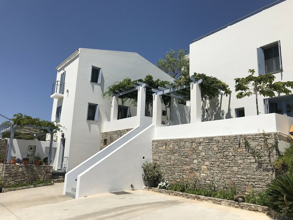 Фото Zathea Apartments