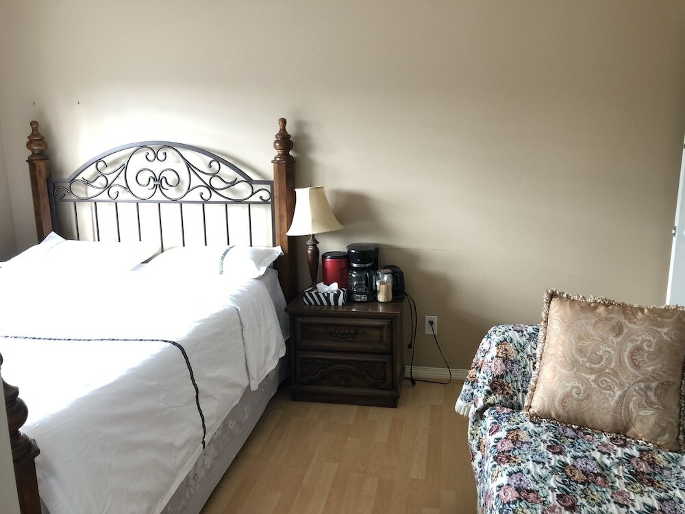 Фото Charming Family Hotel