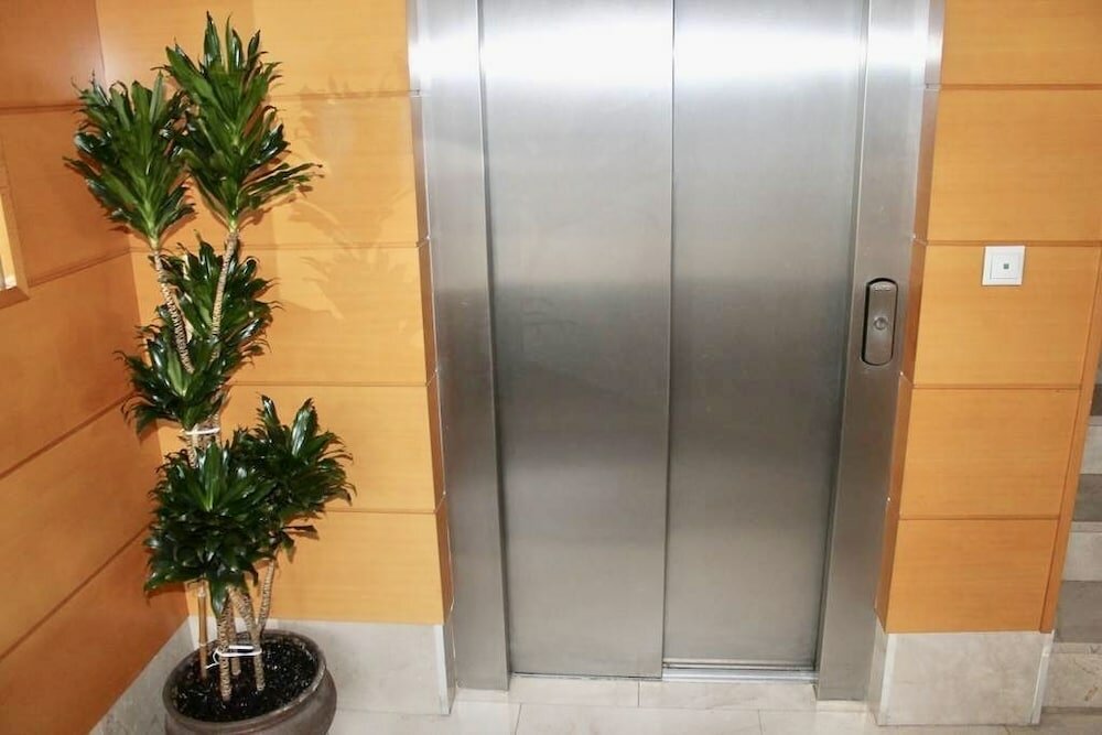 Фото Luxury Apartment Santa Barbara Castle