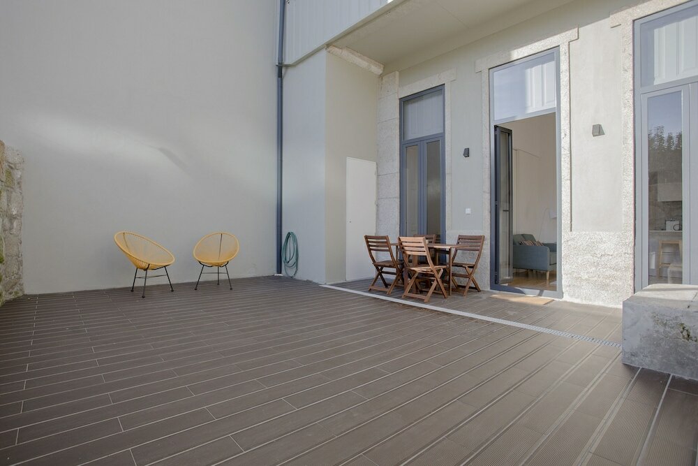 Фото Liiiving In Porto Terrace & Sunny Apartment