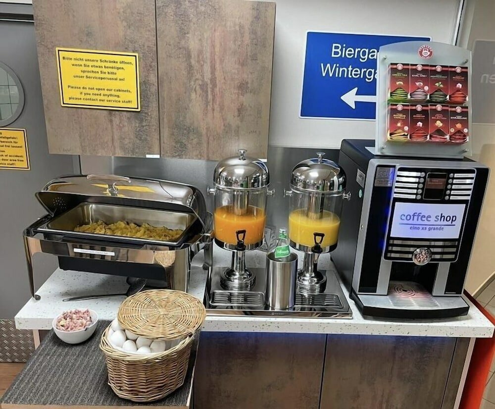 Фото Hotel am Schlosspark Herten