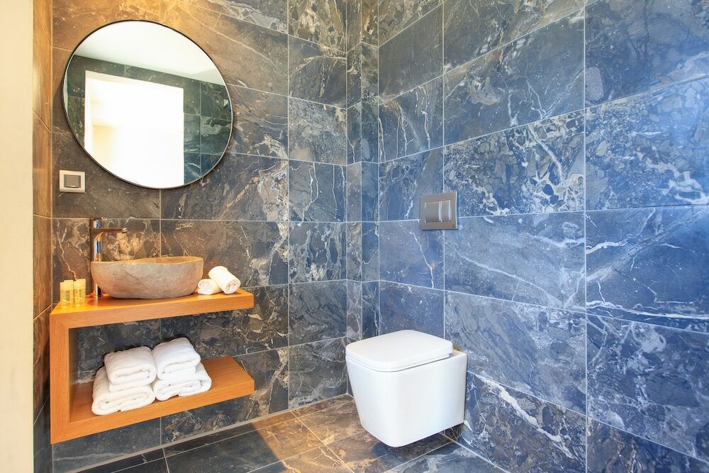 Фото 180 South Seaside Hotel