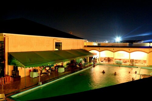 Гостиница Hotel Hilltop Country Club в Кигали