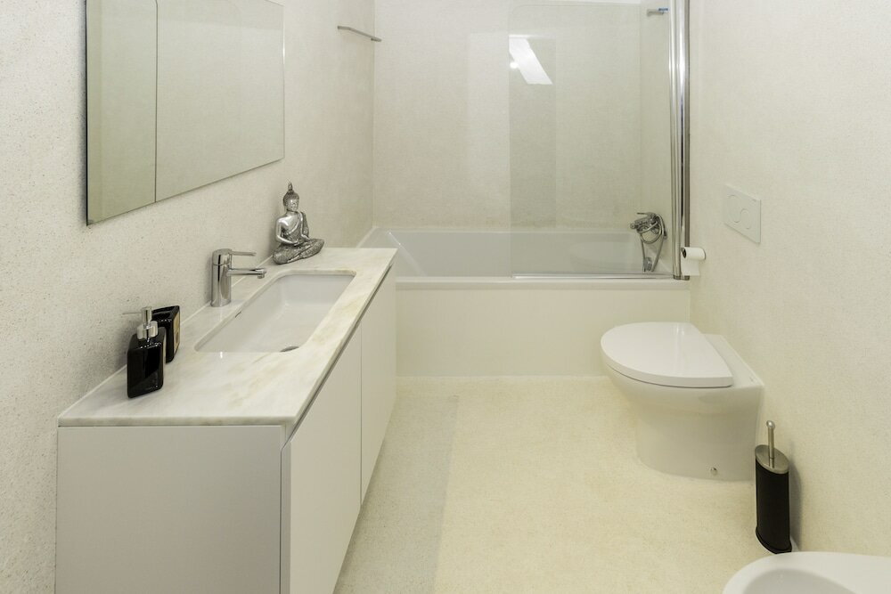 Фото Guest H4u Bonjardim Pop Art City Center