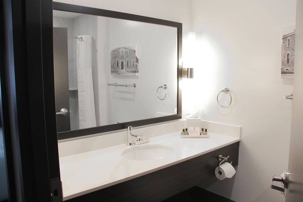 Фото Best Western Plus Morden